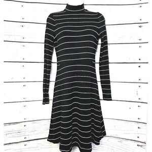 Banana Republic Black White Stripe Fit Flare Dress XS